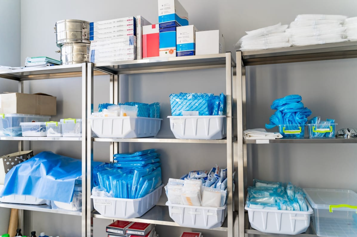 Del Caos al Orden: Gestión de Suministros Médicos en Hospitales