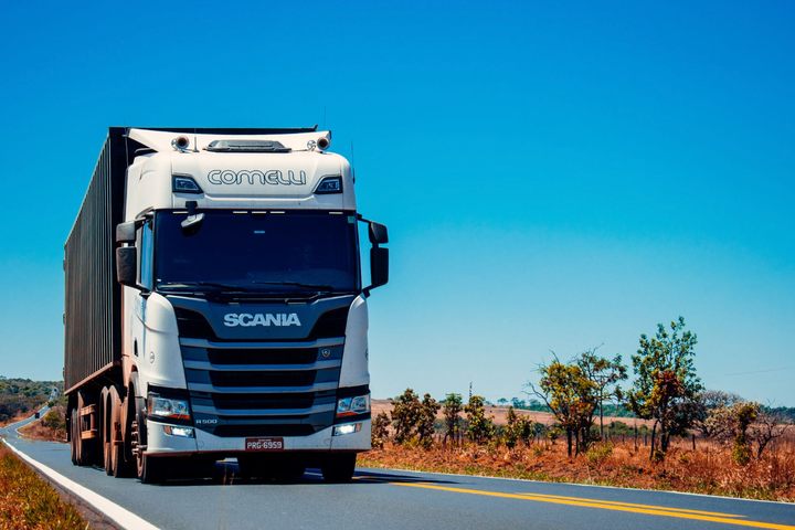 cross-docking, qué es el cross-docking, significado de cross-docking, almacén de cross-docking, qué es un almacén de cross-docking