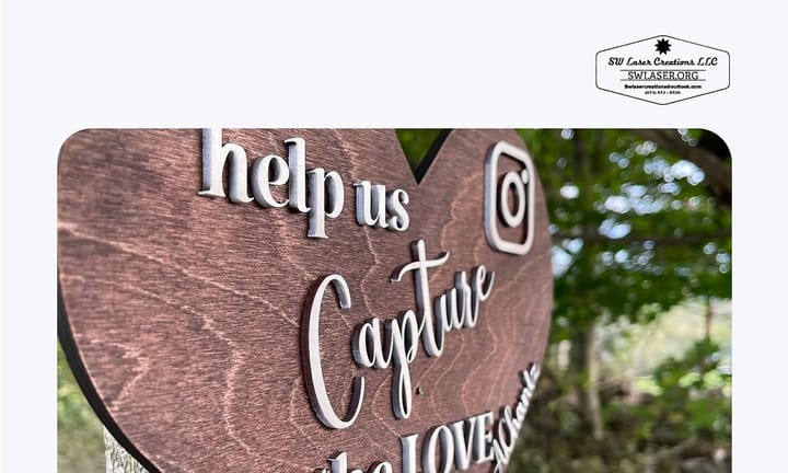 Logo de SW Laser Creations junto a una selección de productos personalizados de alta calidad.